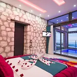 Villa Ay Isigi Kalkan