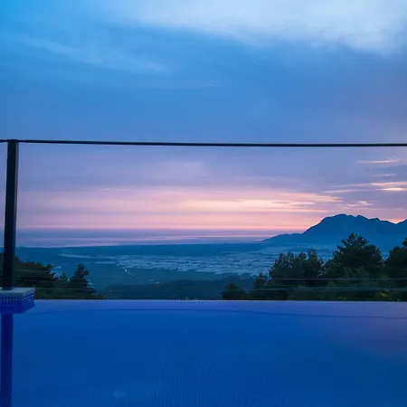 Ay Işığı Kalkan Villa *