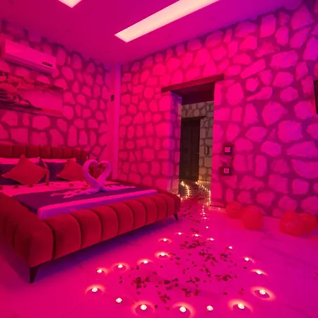 Ay Işığı Kalkan Villa *