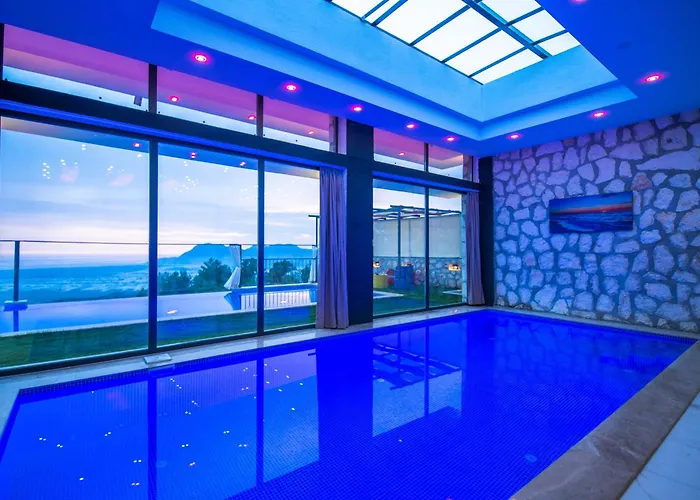 Ay Isigi Kalkan 卡斯