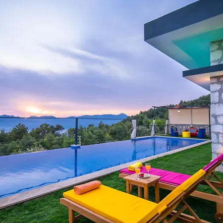 Ay Işığı Kalkan Kaş