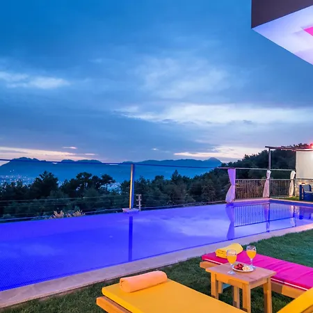 Ay Işığı Kalkan Villa
